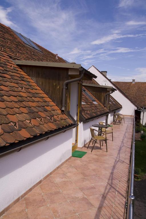 Fruehstueckspension Kleinschuster Burgau الغرفة الصورة